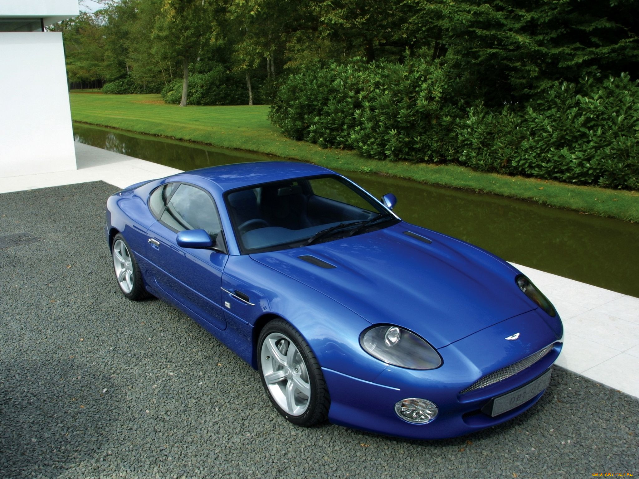 , aston, martin